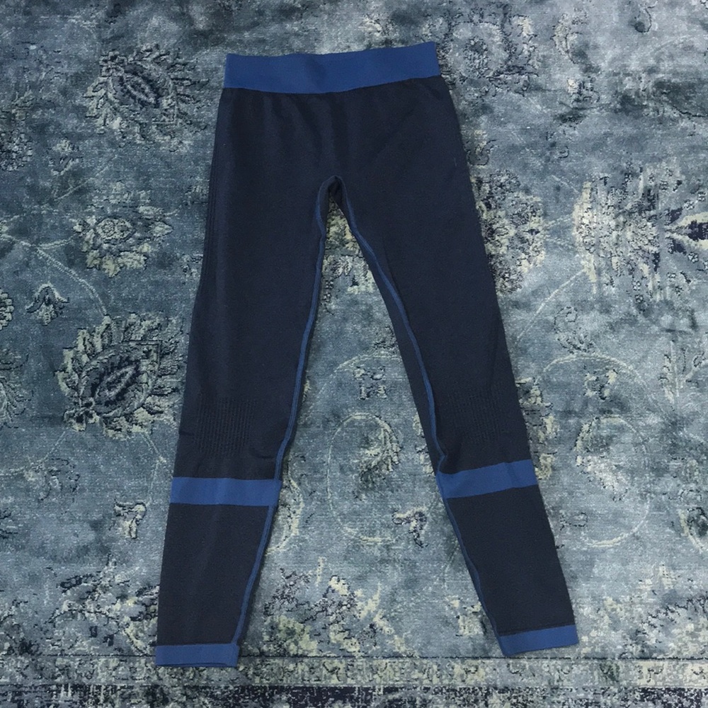 Gym tights